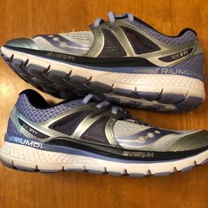 Saucony Triumph shoes, size 8.5 women